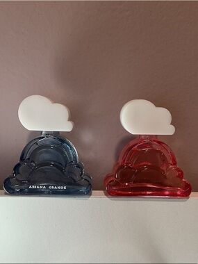 Ariana Grande Red & Blue Cloud Bottle Duo